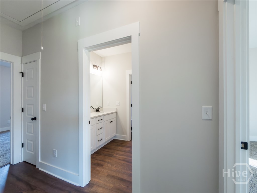 345 Woodfin Property Photo 31