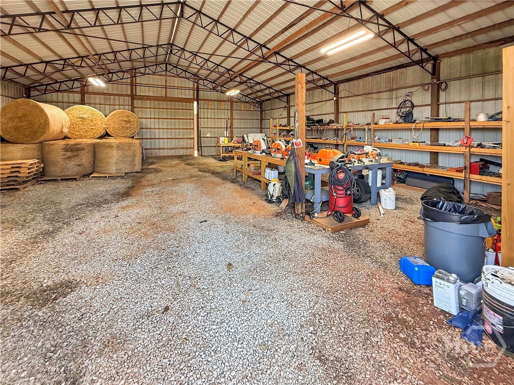 6356 Hwy 191 Property Photo 8