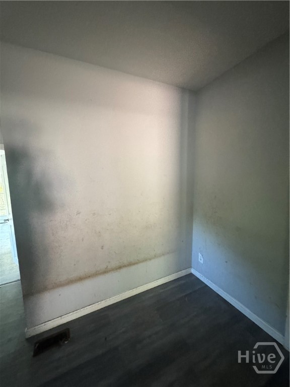 711 Highway 162 Property Photo 16