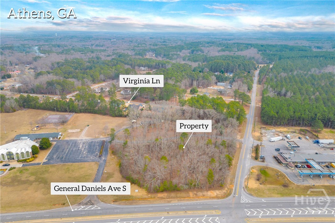 540 & 542 Harve Mathis Road Property Photo 3