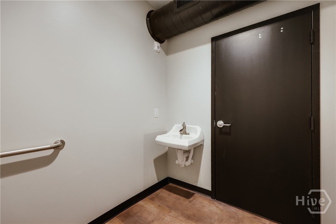 1725 Electric Avenue 230-a Property Photo 10