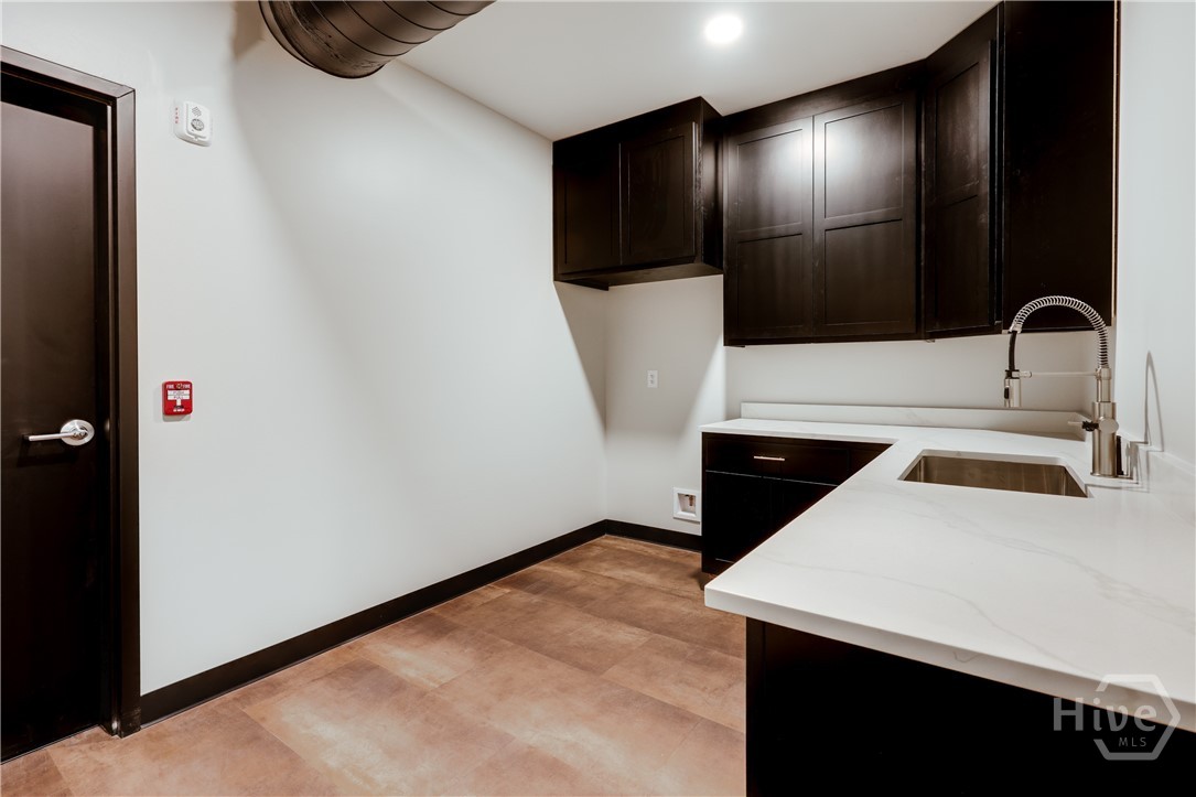 1725 Electric Avenue 230-a Property Photo 12