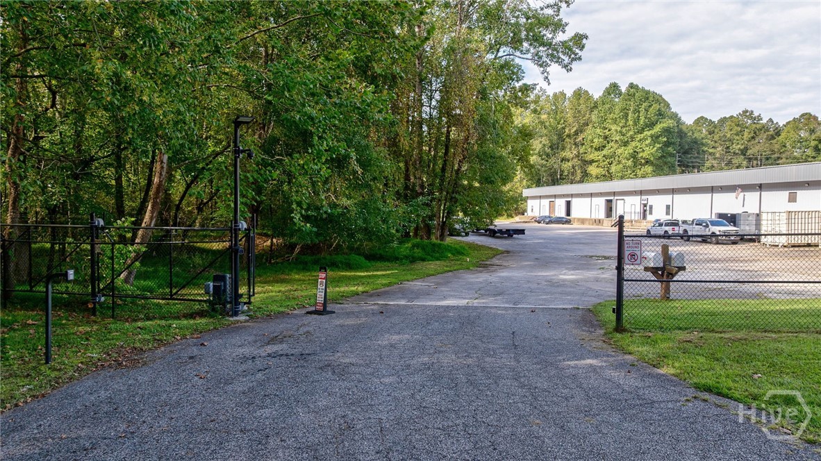 328 Commerce Boulevard Property Photo 6