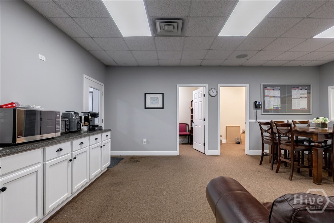 328 Commerce Boulevard Property Photo 16