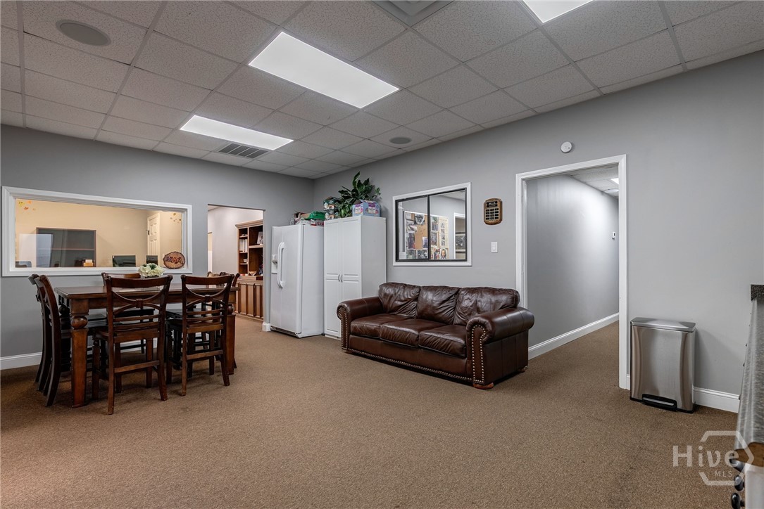 328 Commerce Boulevard Property Photo 17