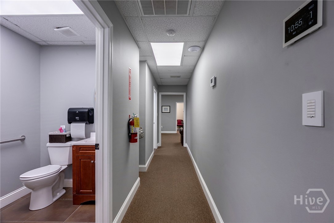 328 Commerce Boulevard Property Photo 20