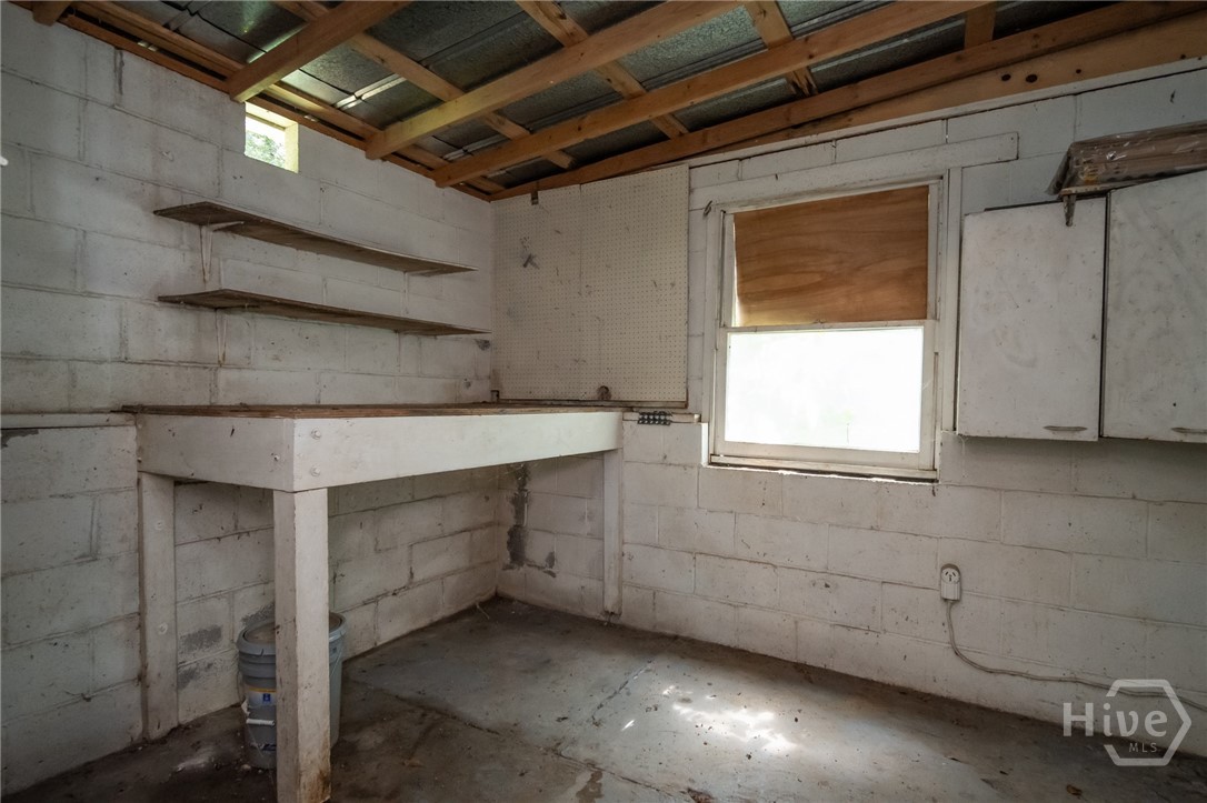 175 Habersham Property Photo 35
