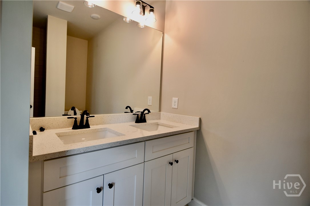 225 Timsbury Drive Property Photo 7