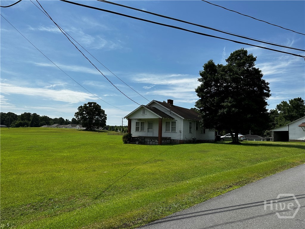 1932 Lexington Road Property Photo 8