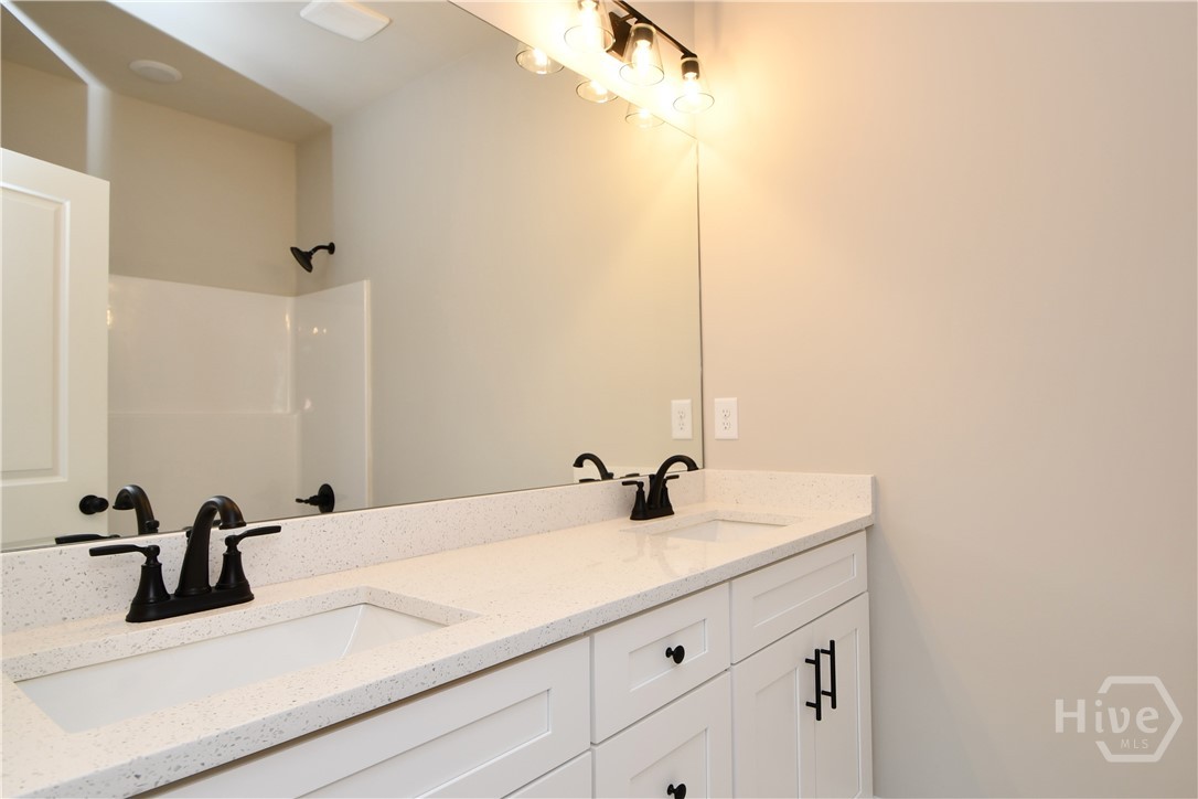 339 Andover Drive Property Photo 6
