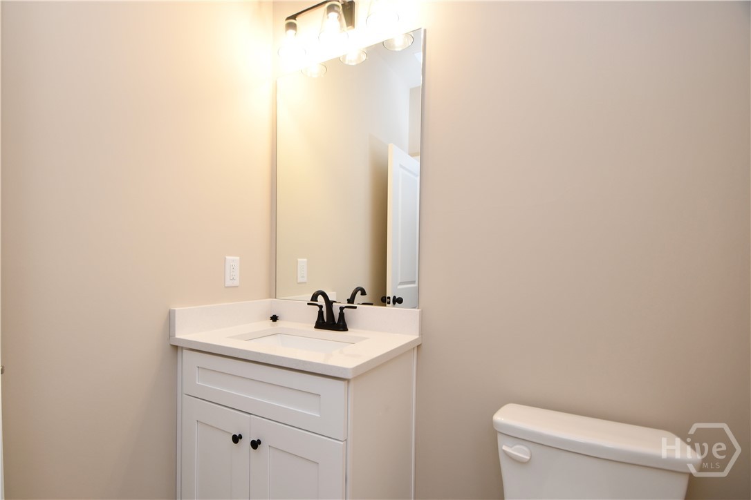 327 Andover Drive Property Photo 5