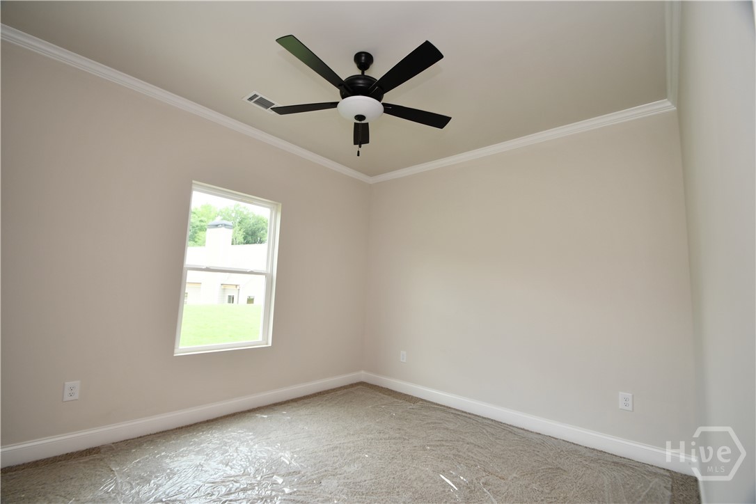 215 Timsbury Property Photo 11