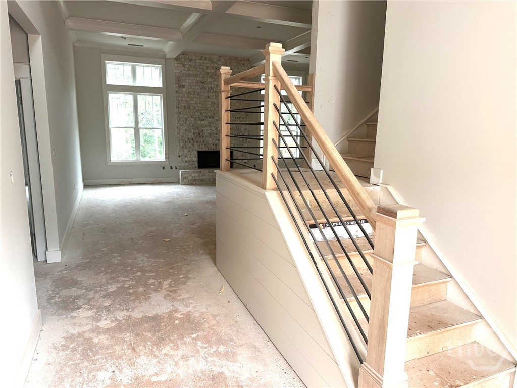 1698 Shoal Creek Way Property Photo 2
