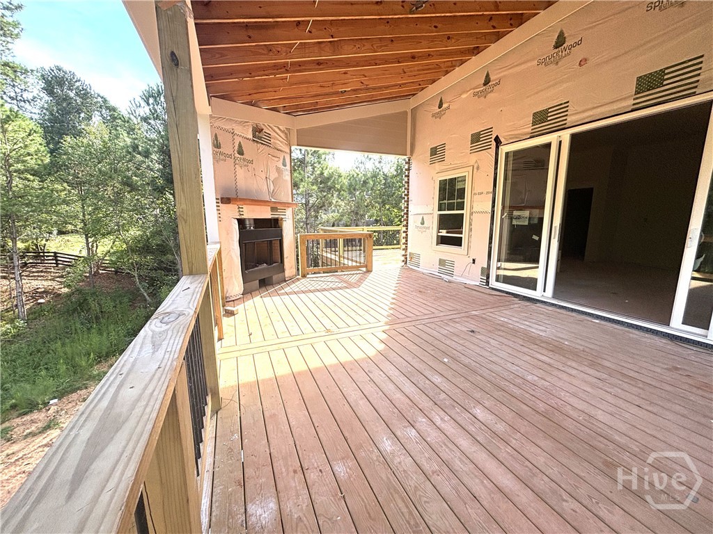 1698 Shoal Creek Way Property Photo 8