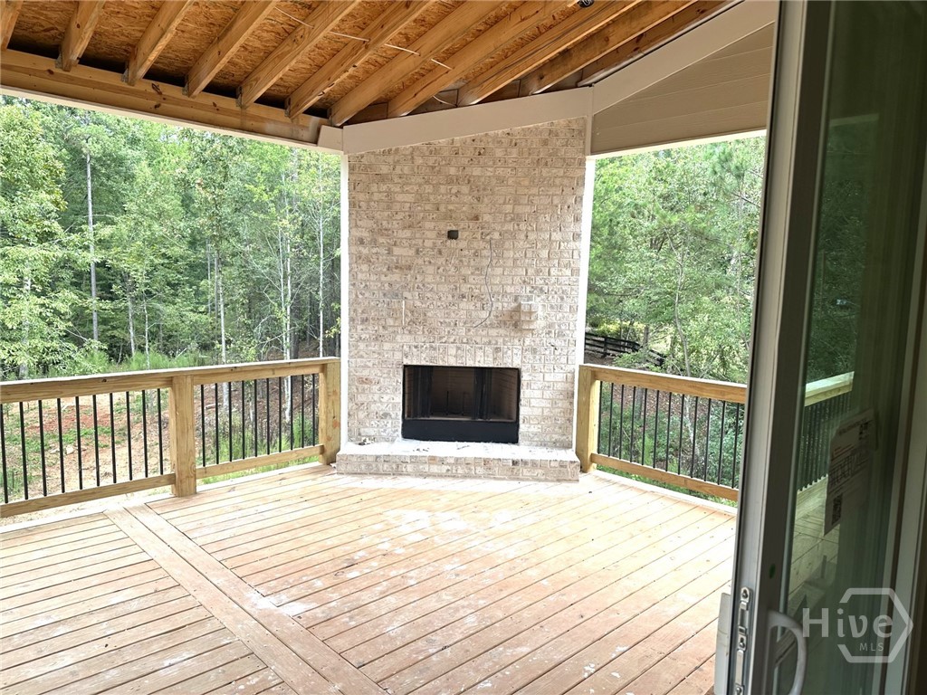1698 Shoal Creek Way Property Photo 10