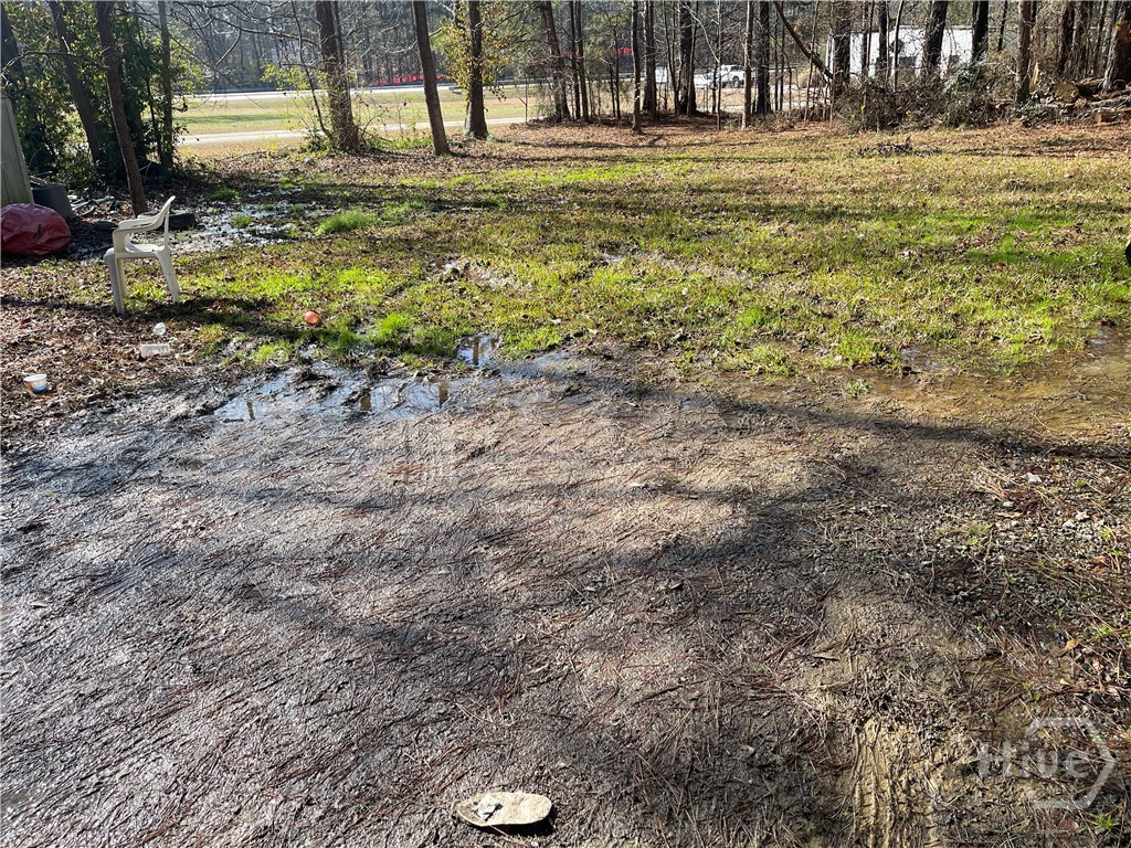 1811/1851 Mcnutt Creek Rd Road Property Photo 6