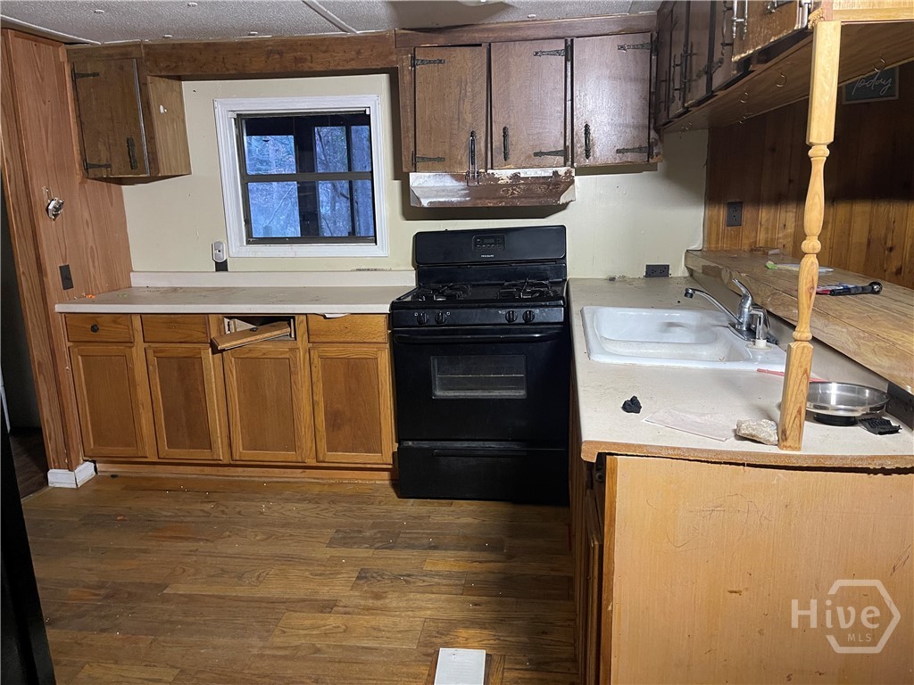 1811/1851 Mcnutt Creek Rd Road Property Photo 8