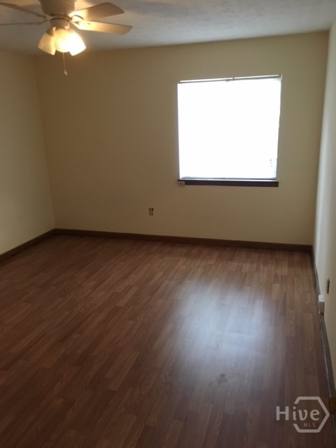 317 Epps Bridge Road Property Photo 5