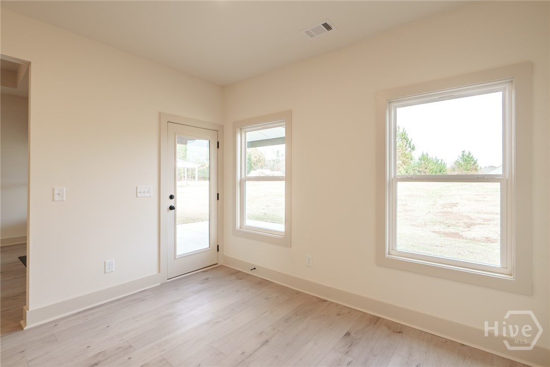 205 Squirrel Run Property Photo 12