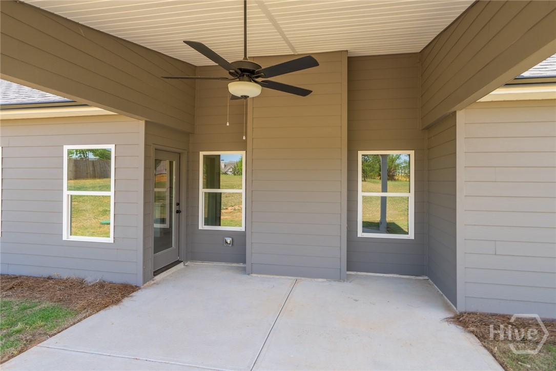 205 Squirrel Run Property Photo 32
