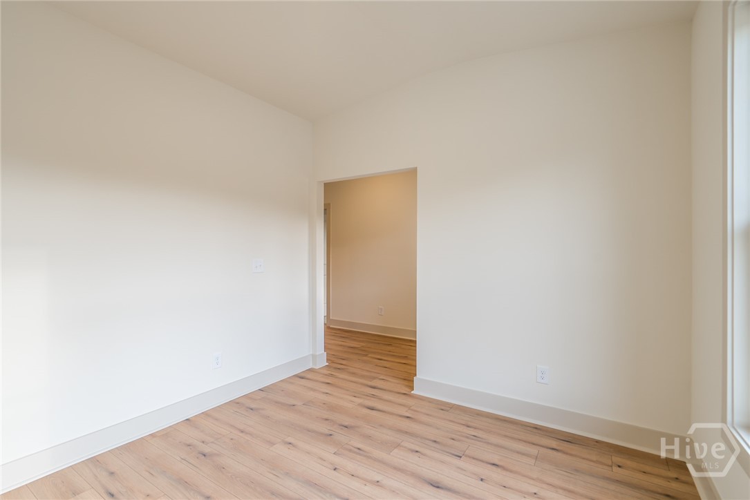 209 Squirrel Run Property Photo 7