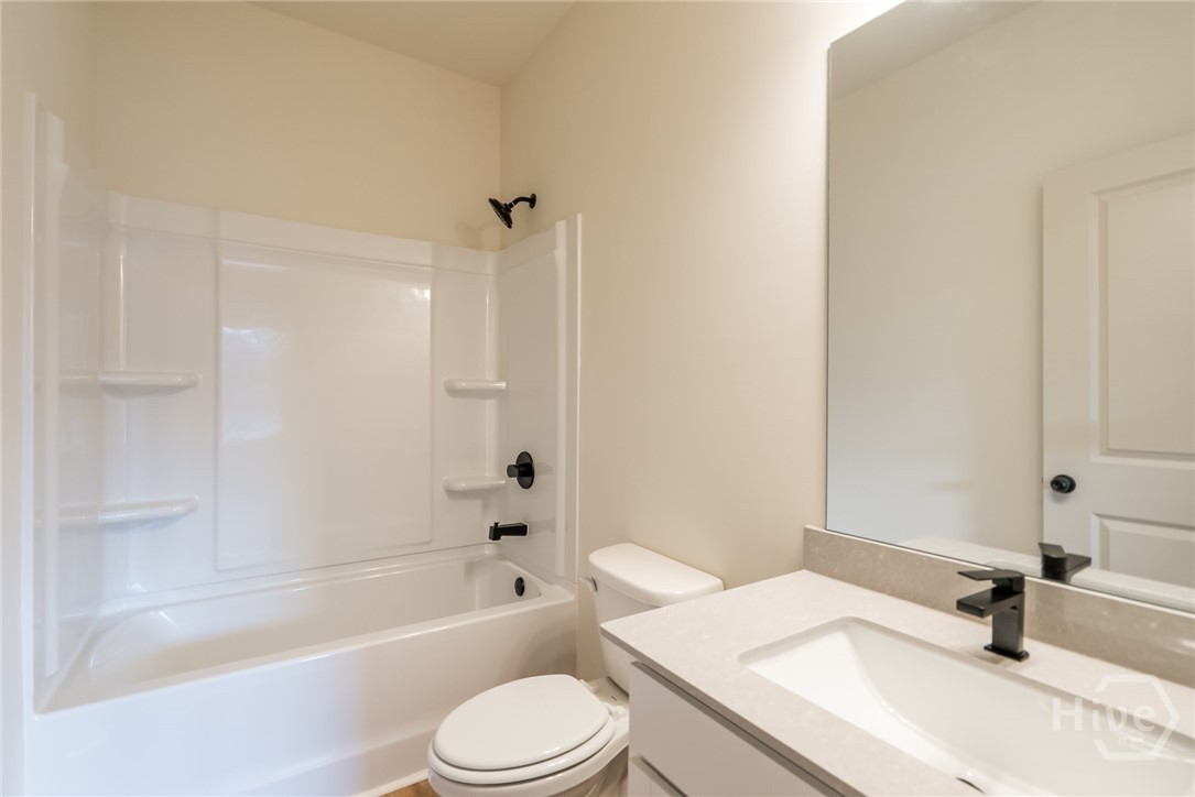 209 Squirrel Run Property Photo 10