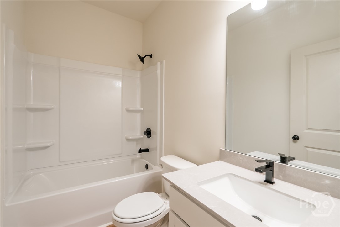 209 Squirrel Run Property Photo 29