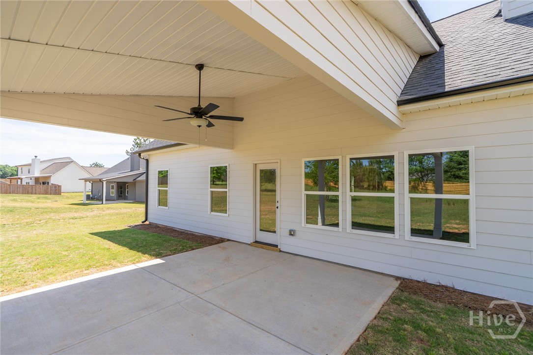 209 Squirrel Run Property Photo 35