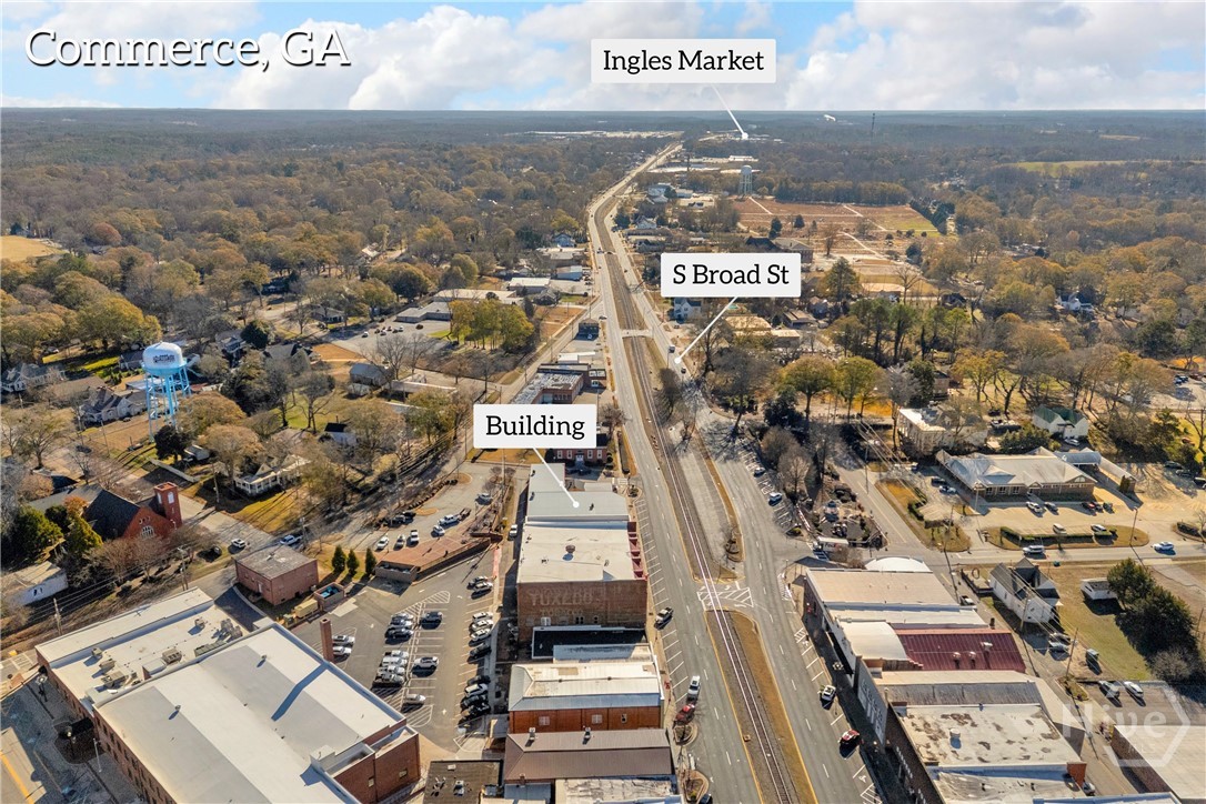 1642 S Broad St Property Photo 7