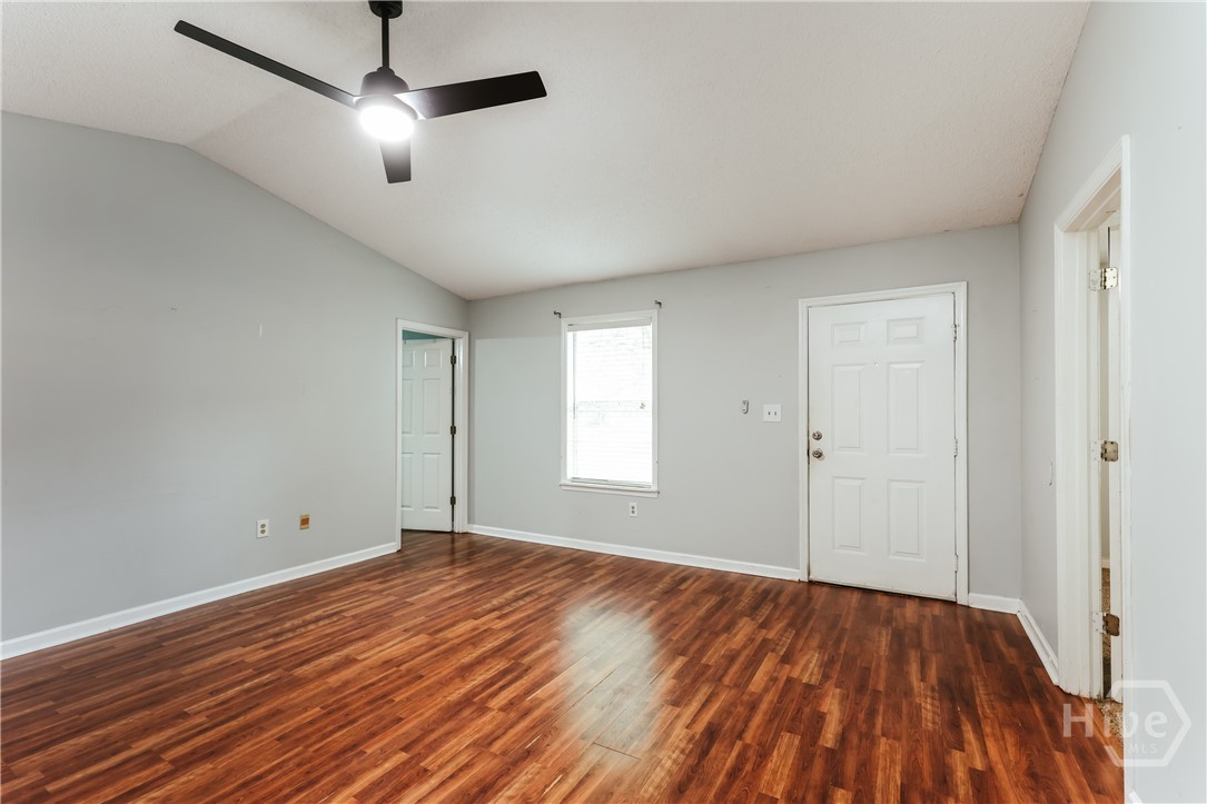180 Oak Drive Property Photo 5