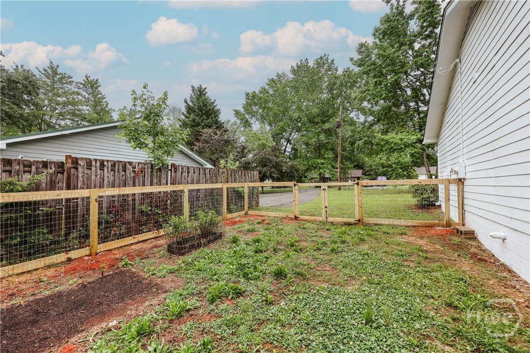 180 Oak Drive Property Photo 28
