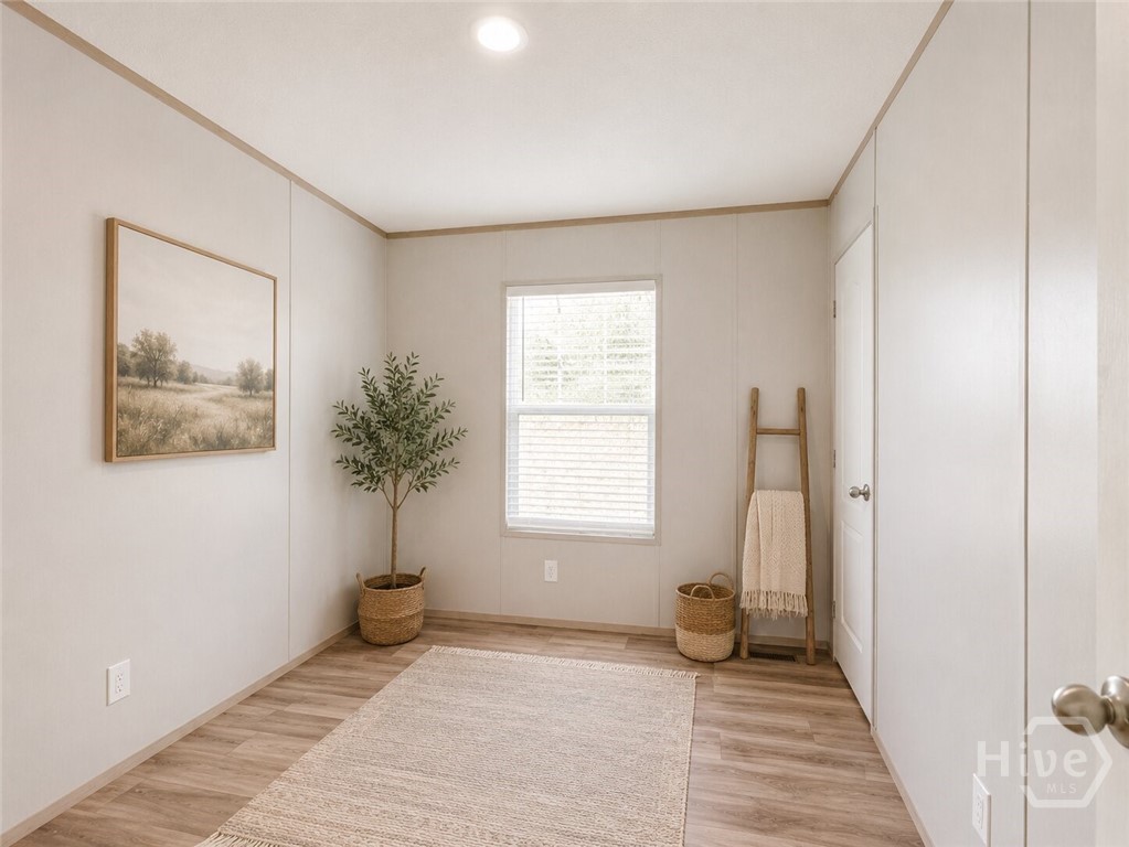 136 Pine Street Property Photo 13