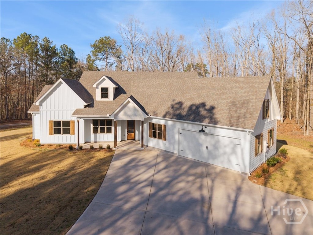 115 Oak Hill Circle Property Photo 1