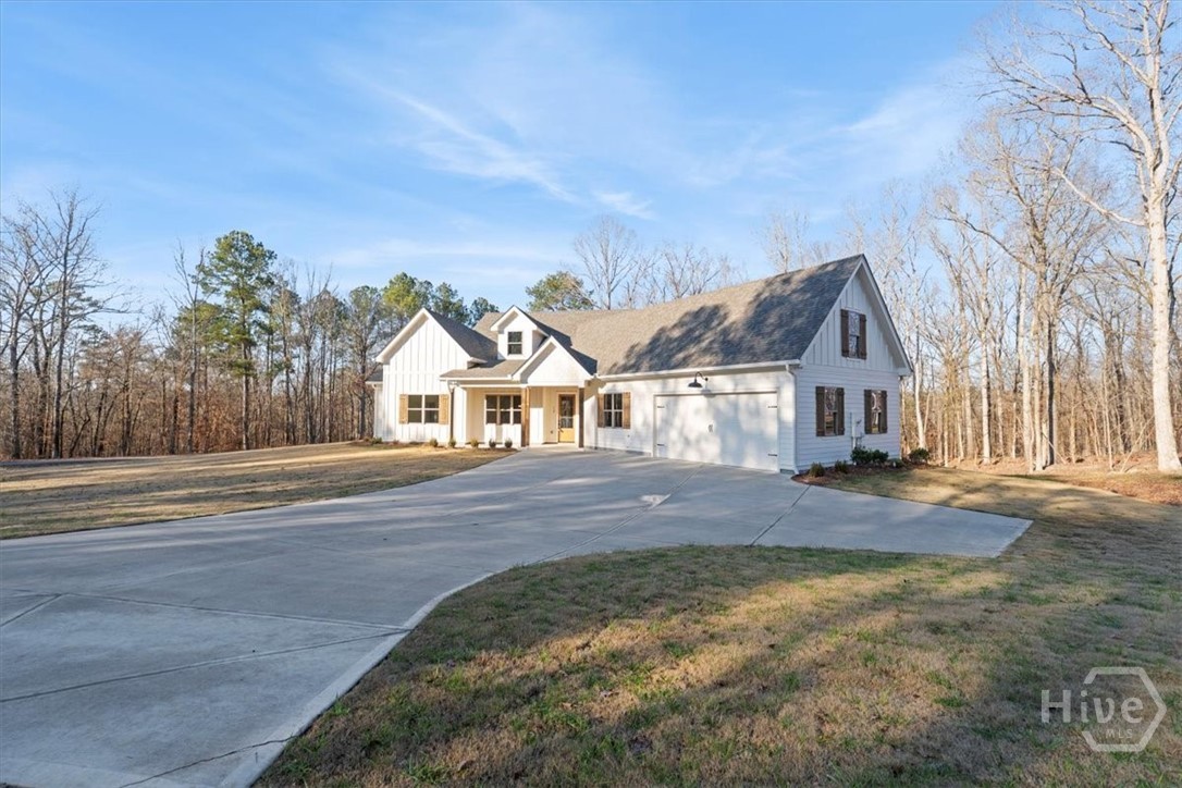 115 Oak Hill Circle Property Photo 5