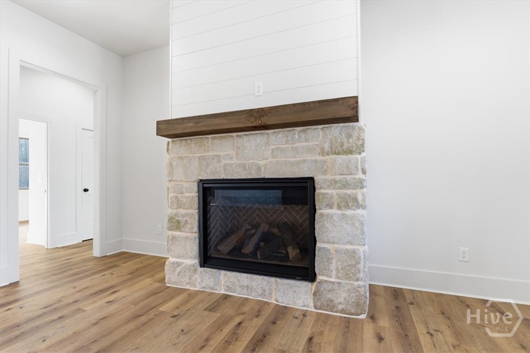 115 Oak Hill Circle Property Photo 8