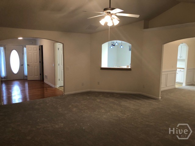 225 Lexington Circle Property Photo 24