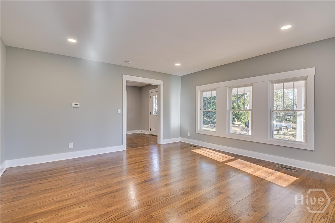 267 Garrard Road Property Photo 11