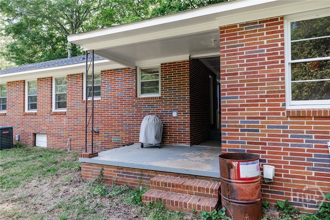 170 Jefferson River Road Property Photo 26