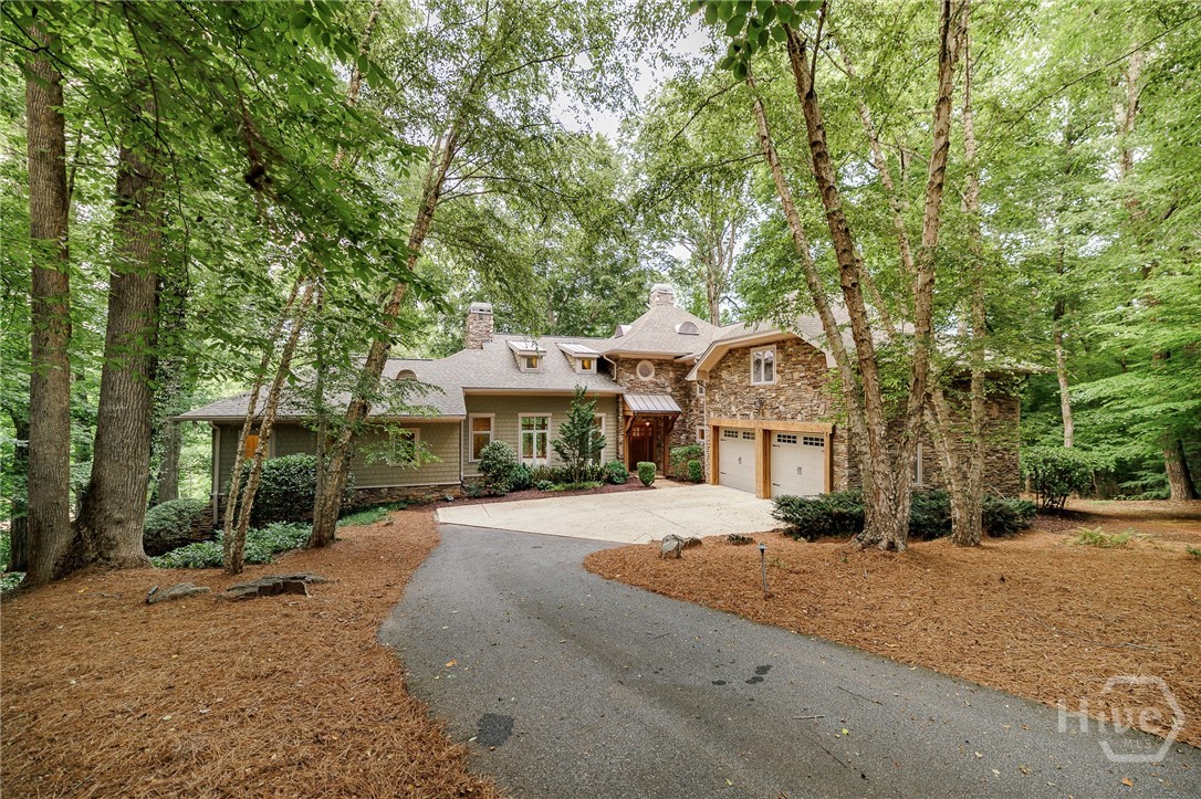 38 River Shoals Drive Property Photo 1