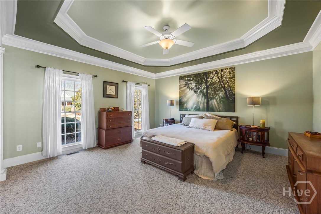 1060 Fox Hollow Court Property Photo 11