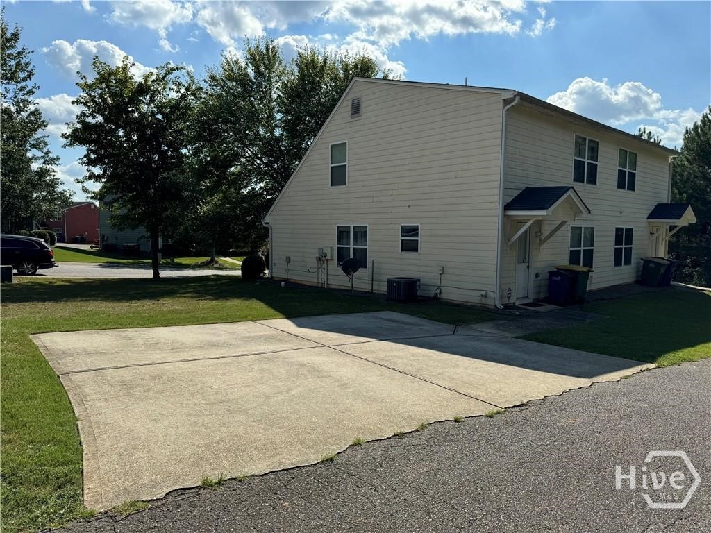 431 Bridgewater Way Property Photo 4