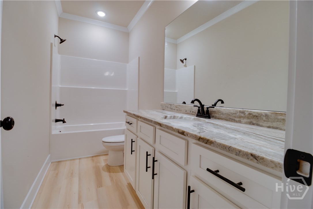 1021 Pointe S Property Photo 25