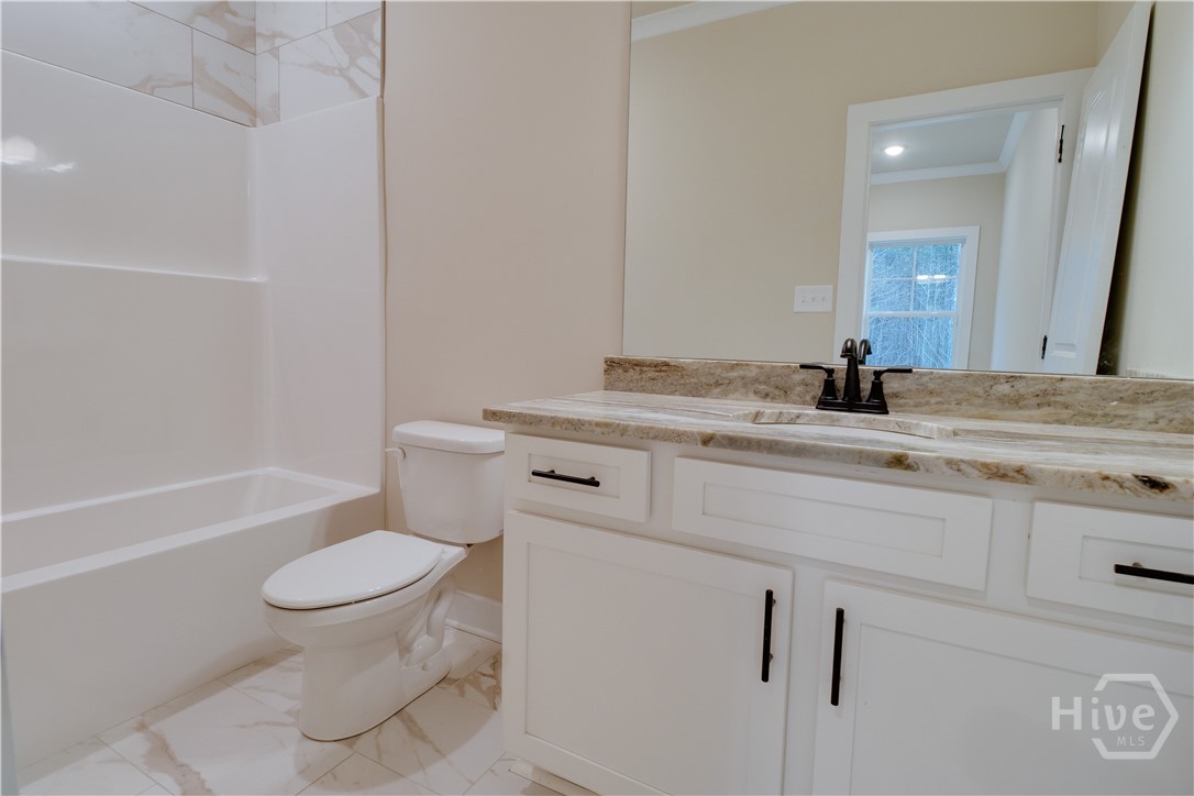 1021 Pointe S Property Photo 26