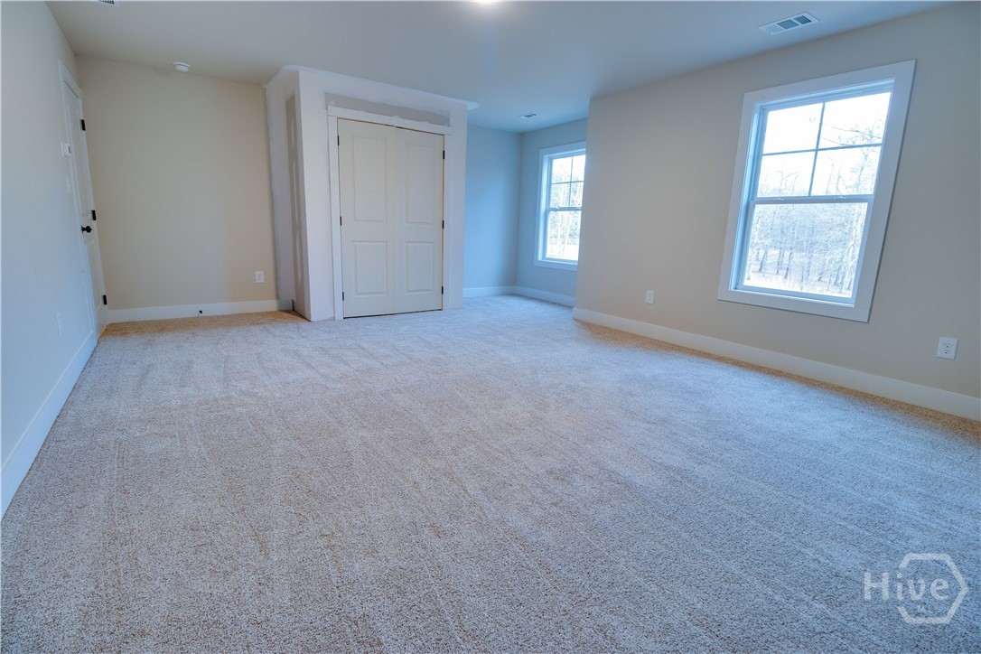 1021 Pointe S Property Photo 31