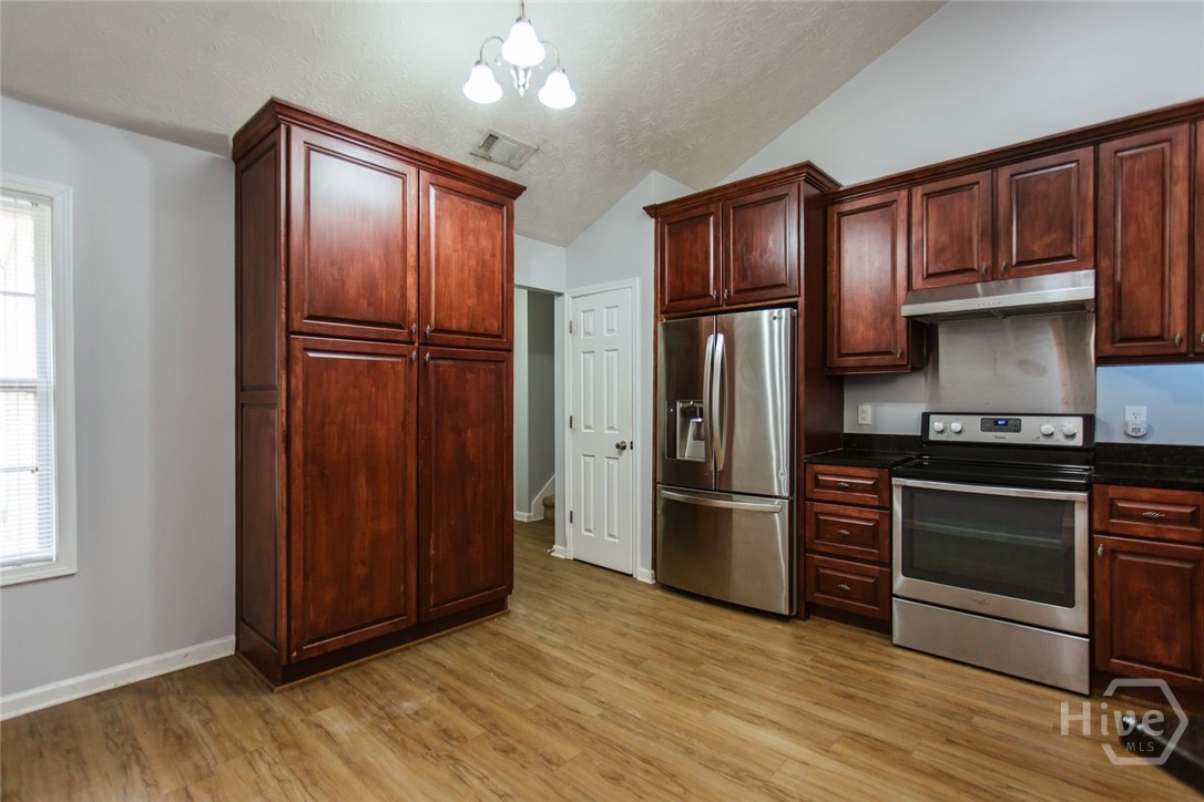137 Bristol Woods Drive Property Photo 8