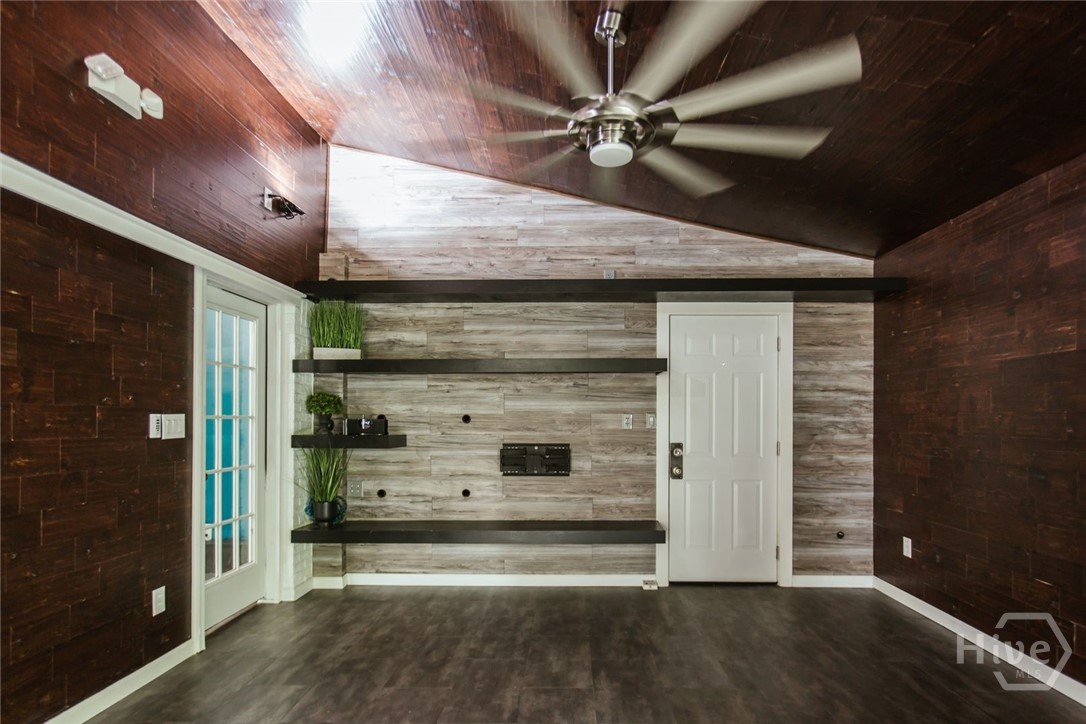 137 Bristol Woods Drive Property Photo 15