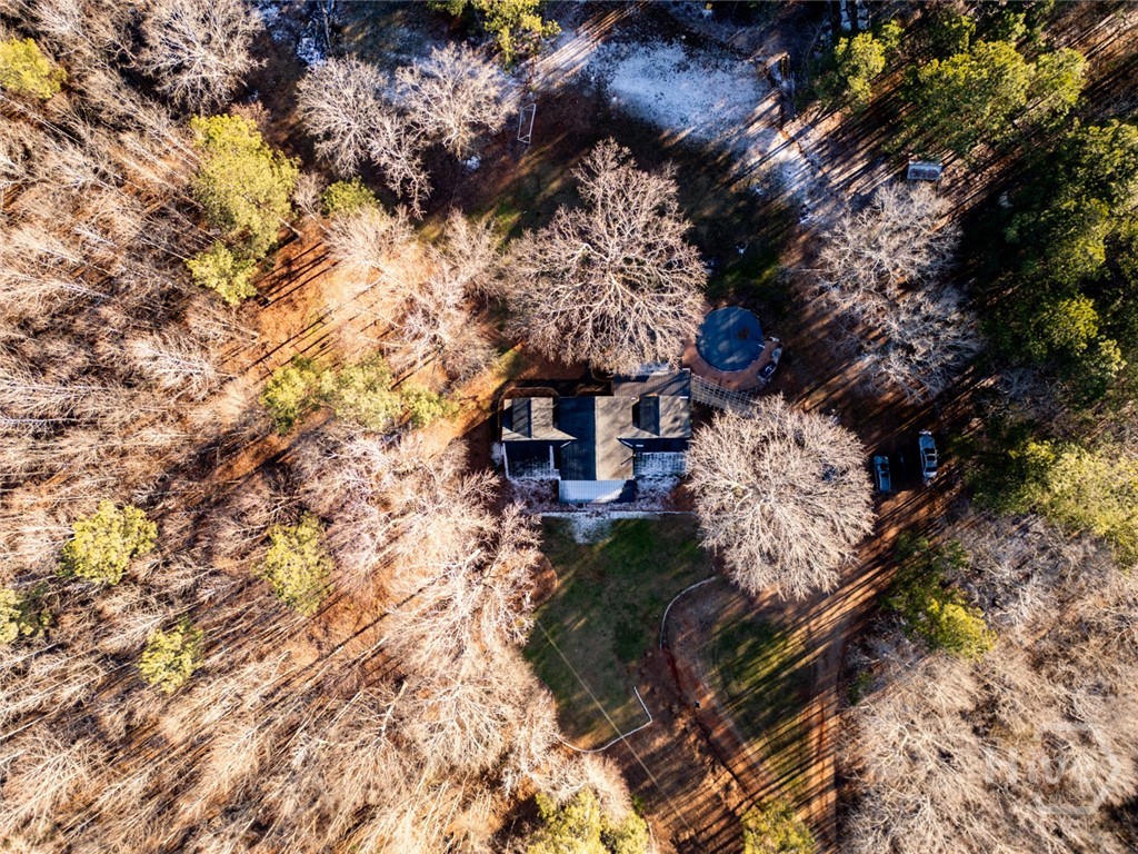 1208 Elberton Road Property Photo 6