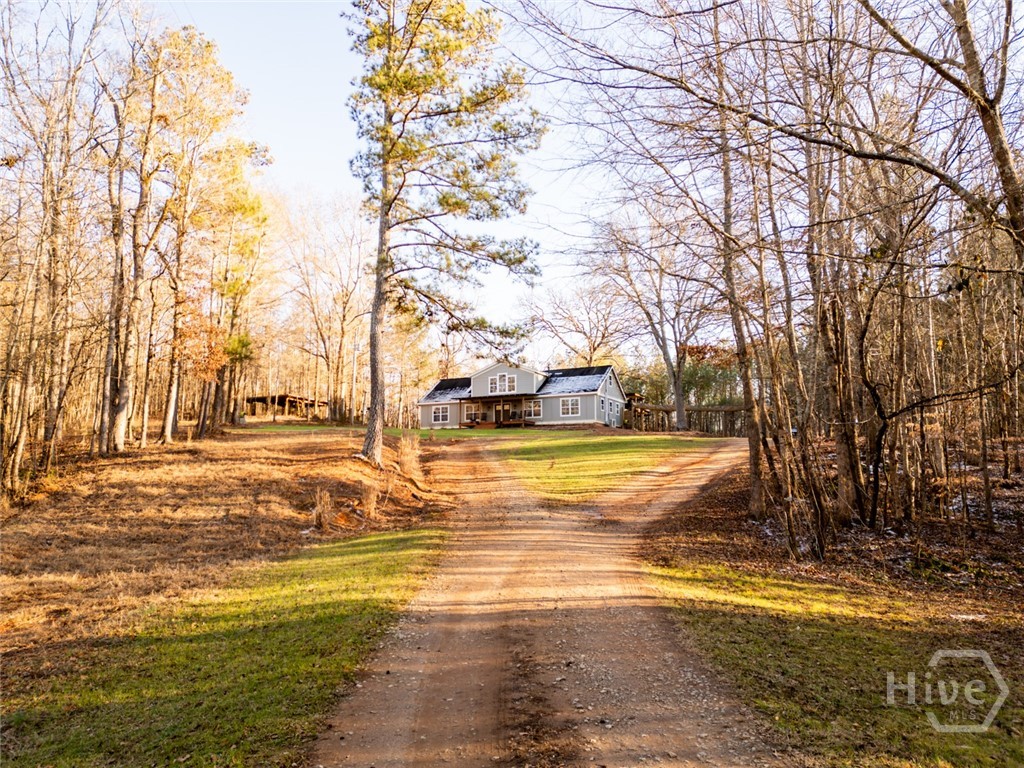 1208 Elberton Road Property Photo 8
