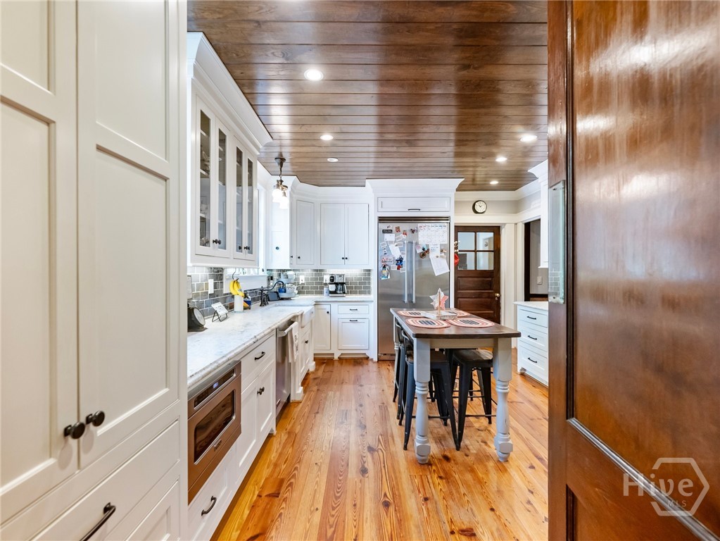 107 Church Street Property Photo 10