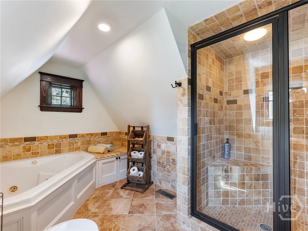 107 Church Street Property Photo 37